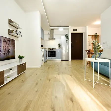 Perfect Stay: Urban Heaven In Aviatiei Business Area Apartment *