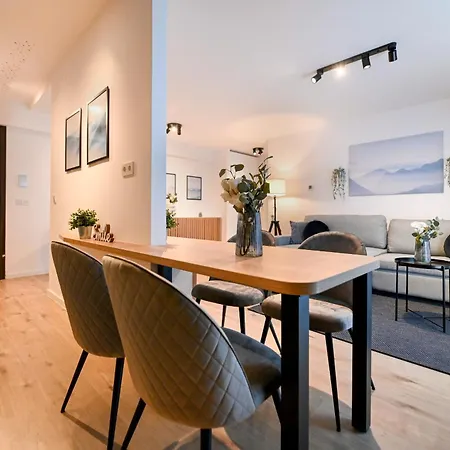 Appartement Perfect Stay: Urban Heaven In Aviatiei Business Area