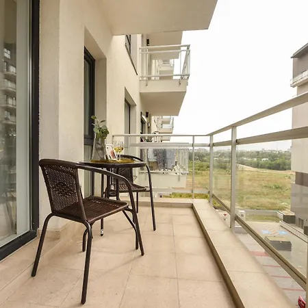Perfect Stay: Urban Heaven In Aviatiei Business Area