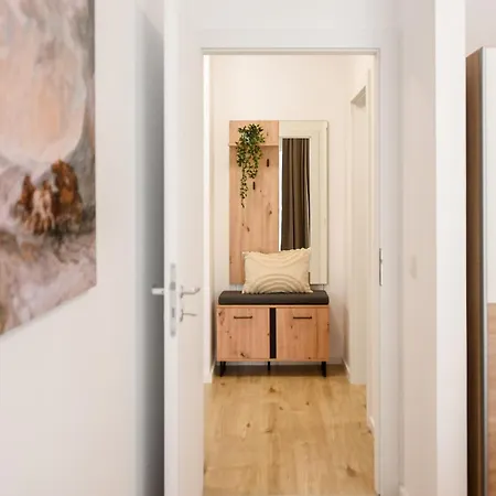 Apartment Perfect Stay: Urban Heaven In Aviatiei Business Area